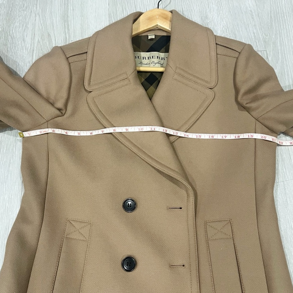BURBERRY COAT - Picture 13 of 13